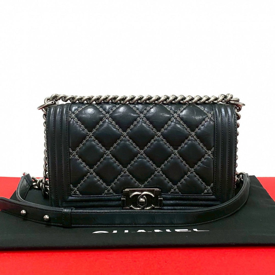 CHANEL Shoulder Bag leather black Boy chanel