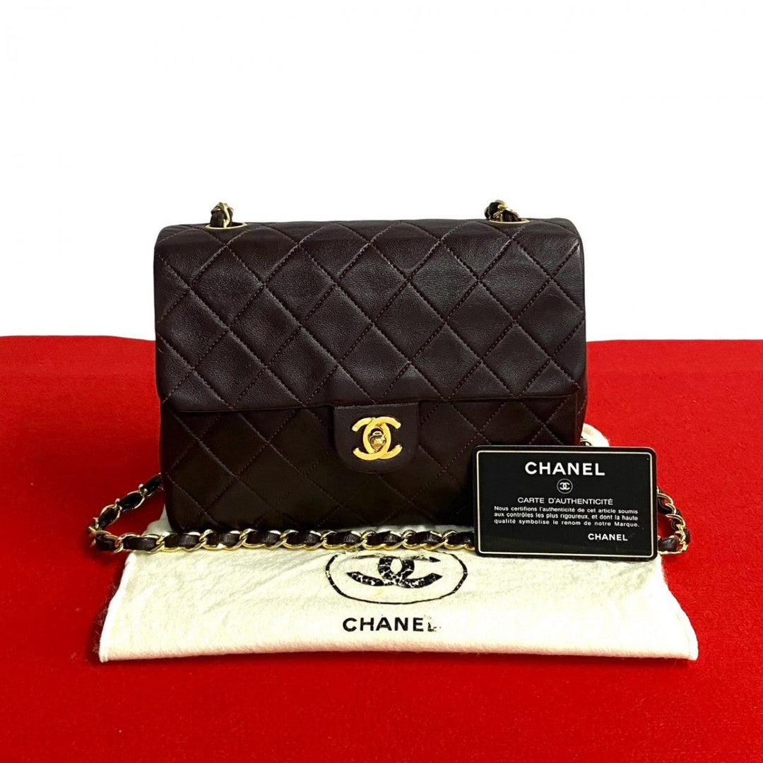 CHANEL Shoulder Bag lambskin Brown Matrasse