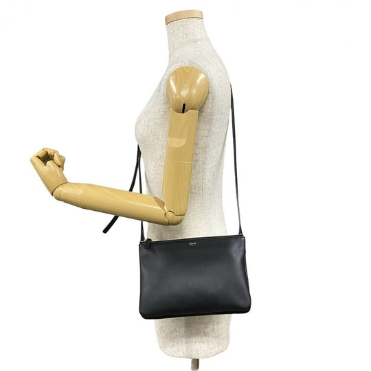 CELINE Shoulder Bag leather black trio