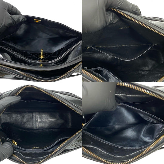 CHANEL Shoulder Bag Patent leather black Matrasse
