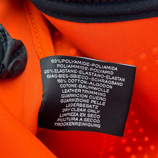 HERMES Pouch Polyamide elastane Orange Neoban Wave MM unisex(Unisex) Used Authentic