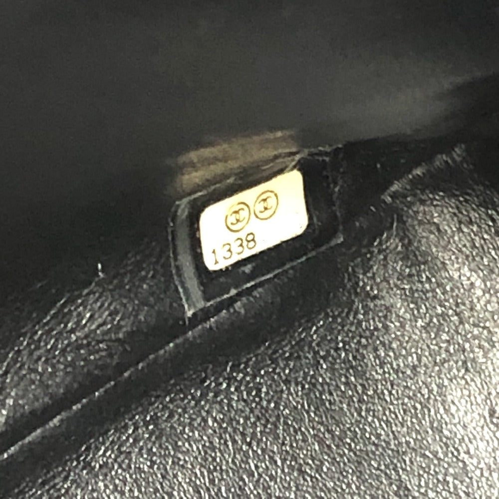 CHANEL Shoulder Bag A28600 Caviar skin black Matrasse 30 Women Used Authentic
