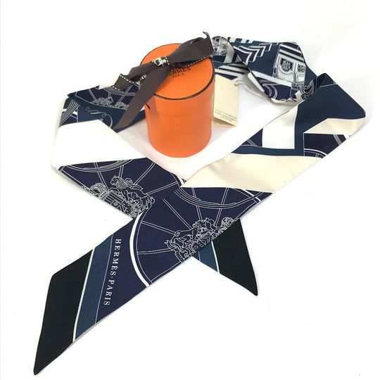 HERMES scarf 063932S0 19 silk Navy Springs Springs SPRINGS SPRINGS BAGUE Women Used Authentic