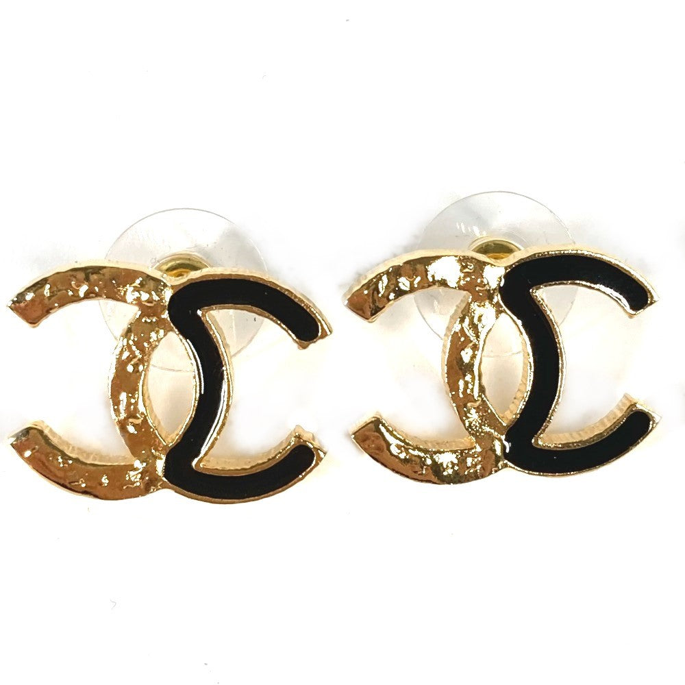 CHANEL Pierce metal gold 24C CC COCO Mark Women Used Authentic