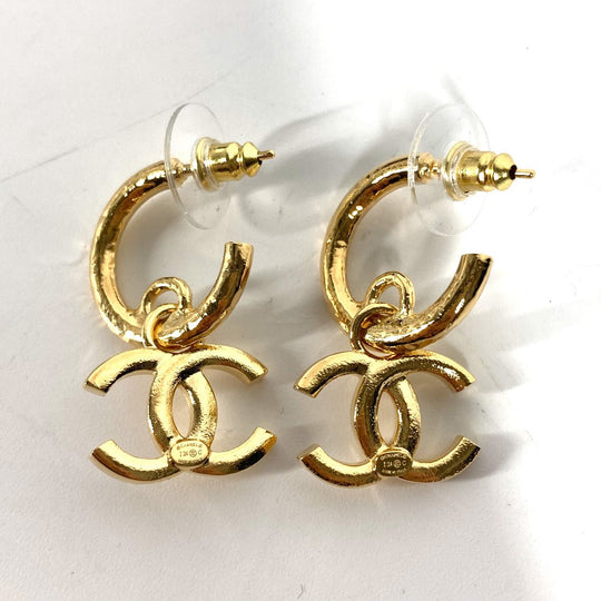 CHANEL Pierce metal gold 24C CC COCO Mark Women Used Authentic