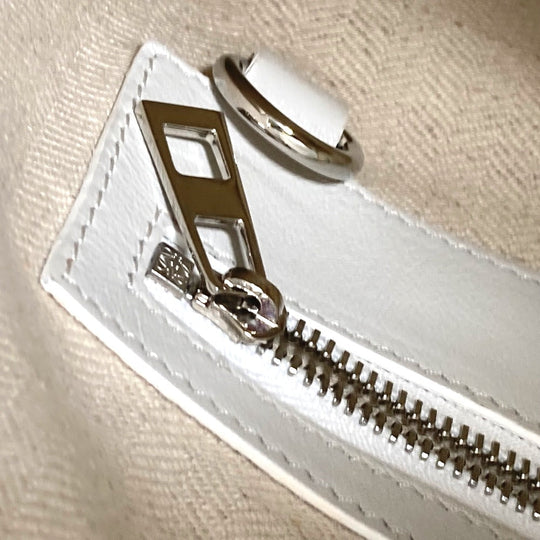 LOEWE Tote Bag leather white anagram Briefcase Business bag unisex(Unisex) Used Authentic