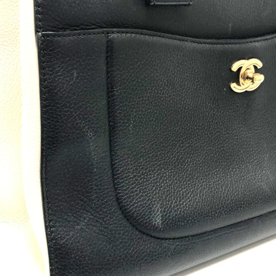 CHANEL Shoulder Bag A69930 leather black CC mark Executive tote Women Used Authentic