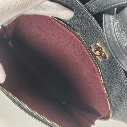 CHANEL Shoulder Bag A93795 Caviar skin black CC COCO Mark Affinity Matelasse Quilting Women Used Authentic