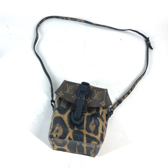 LOUIS VUITTON Vanity bag M43001 canvas Brown Monogram Reverse Leopard Camera box Women Used Authentic