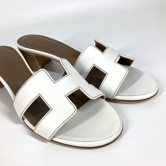 HERMES Sandals leather white Oasis 35.5