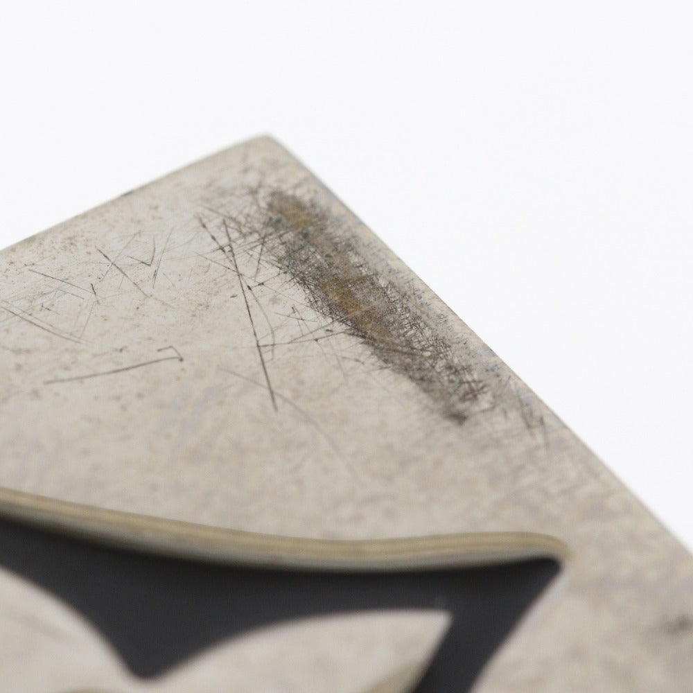 LOUIS VUITTON Other miscellaneous goods M99454 magnet Silver Table game Cube game mens(Unisex) Used Authentic