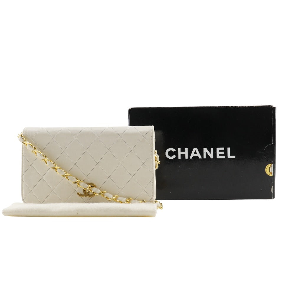CHANEL Shoulder Bag lambskin White Matrasse ChainShoulder Women Used Authentic