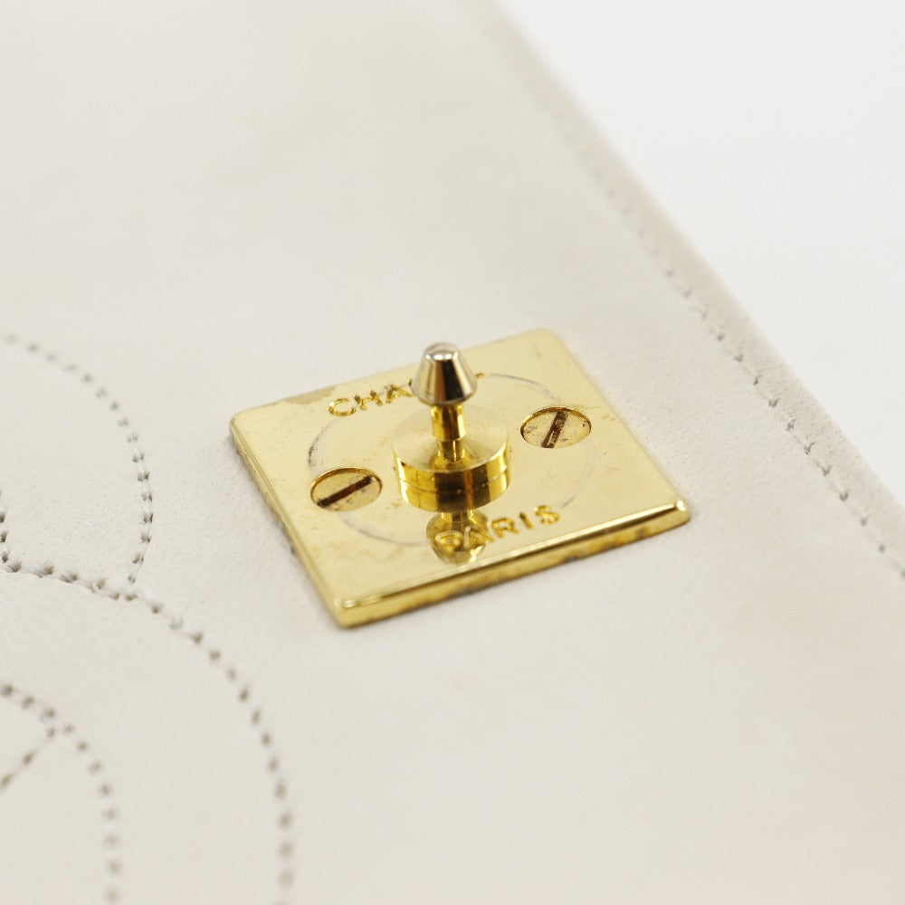 CHANEL Shoulder Bag lambskin White Matrasse ChainShoulder Women Used Authentic