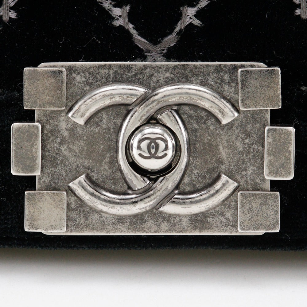 CHANEL Shoulder Bag Velour, Leather black Matelasse stitch ChainShoulder Boy Chanel 25 Women Used Authentic