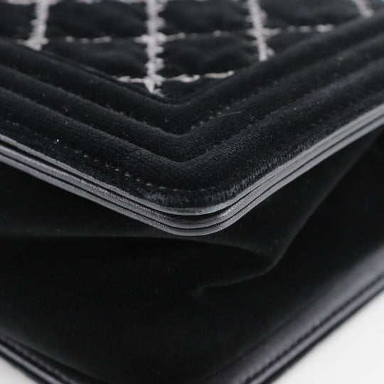 CHANEL Shoulder Bag Velour, Leather black Matelasse stitch ChainShoulder Boy Chanel 25 Women Used Authentic