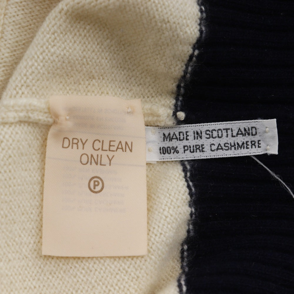 CHANEL cardigan cashmere Two-tone color (beige) V neck Clover button No size listed