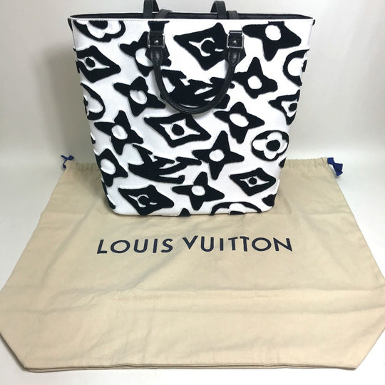 LOUIS VUITTON Tote Bag M45567 Coated canvas White / black Tufted monogram LVXUF Hippo unisex(Unisex) Used Authentic