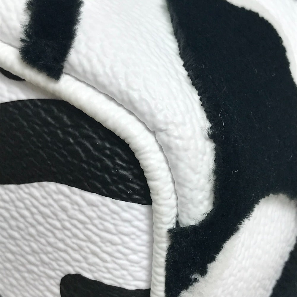 LOUIS VUITTON Tote Bag M45567 Coated canvas White / black Tufted monogram LVXUF Hippo unisex(Unisex) Used Authentic