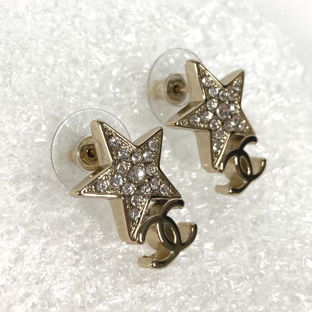 CHANEL Pierce metal gold B23 CC COCO Mark Star Rhinestone Star Women Used Authentic