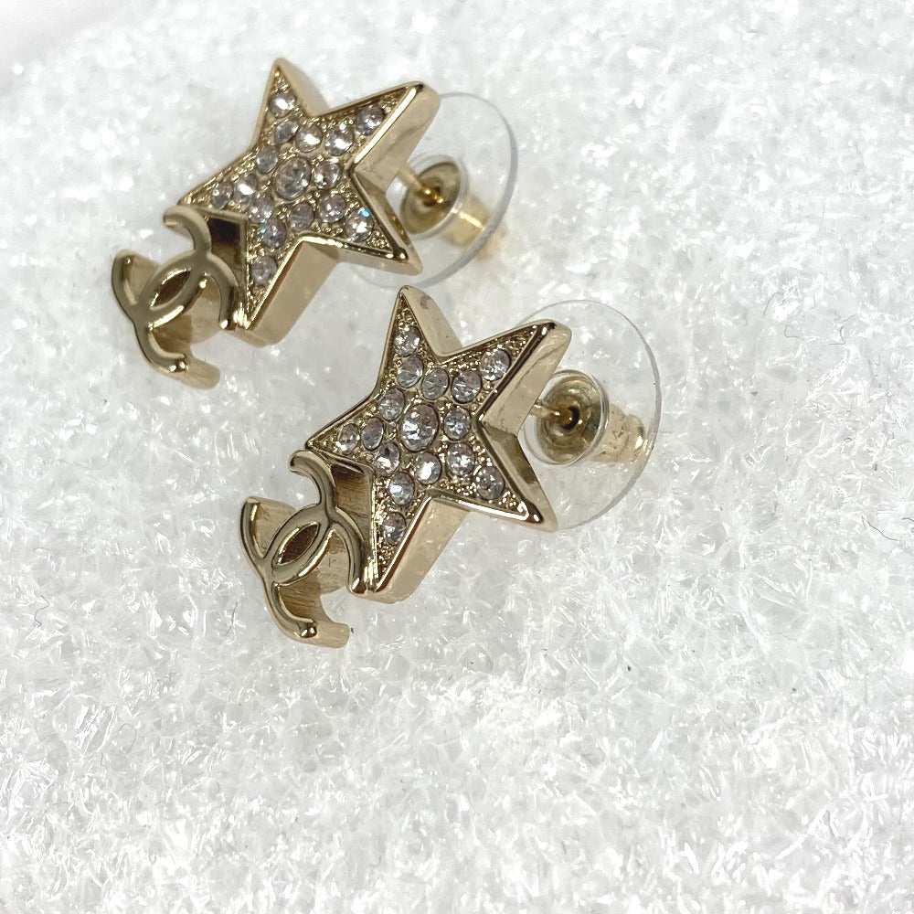 CHANEL Pierce metal gold B23 CC COCO Mark Star Rhinestone Star Women Used Authentic