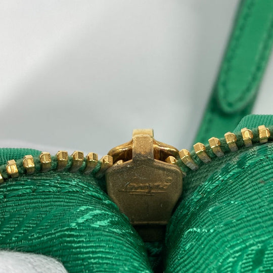 PRADA Clutch bag Nylon green Cosmetics Pouch logo Women Used Authentic