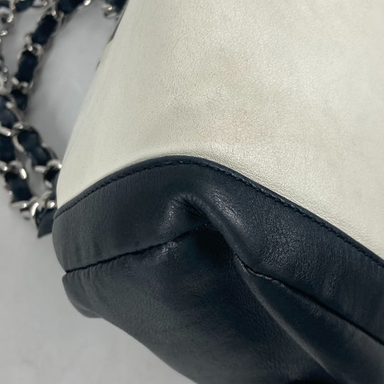 CHANEL Shoulder Bag leather white By color CC COCO Mark WChain Women Used Authentic