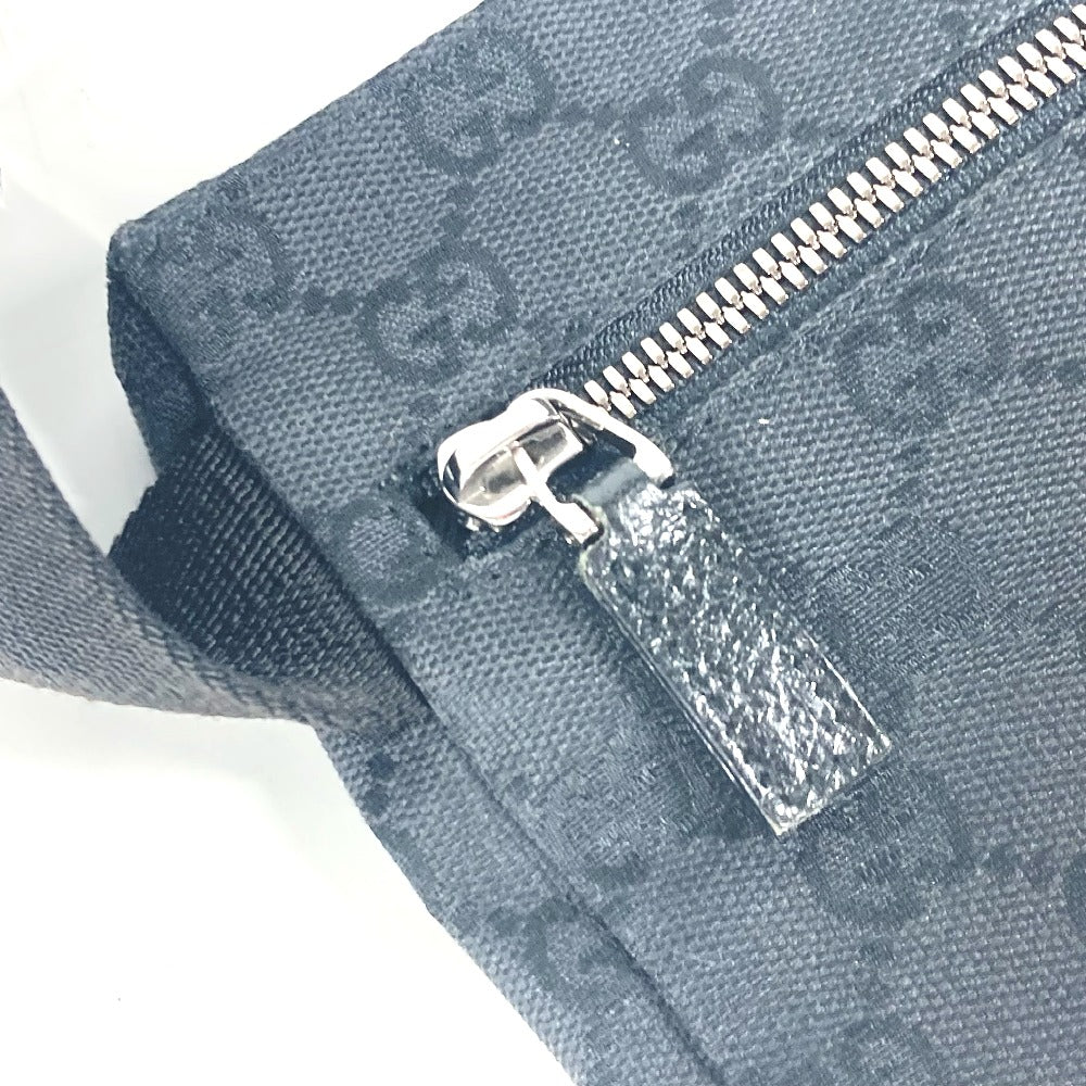 GUCCI Waist bag 28566 GG canvas black GG canvas W pocket mens Used Authentic