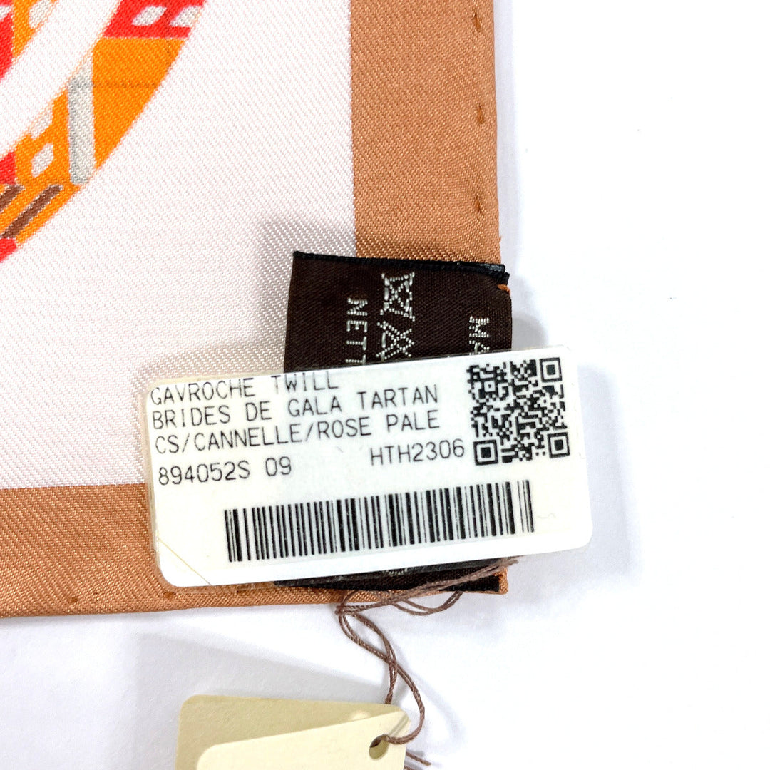 HERMES scarf 894052S Silk, 100% silk pink BRIDES DE GALA TARTAN Gavroche 45 Women Used Authentic