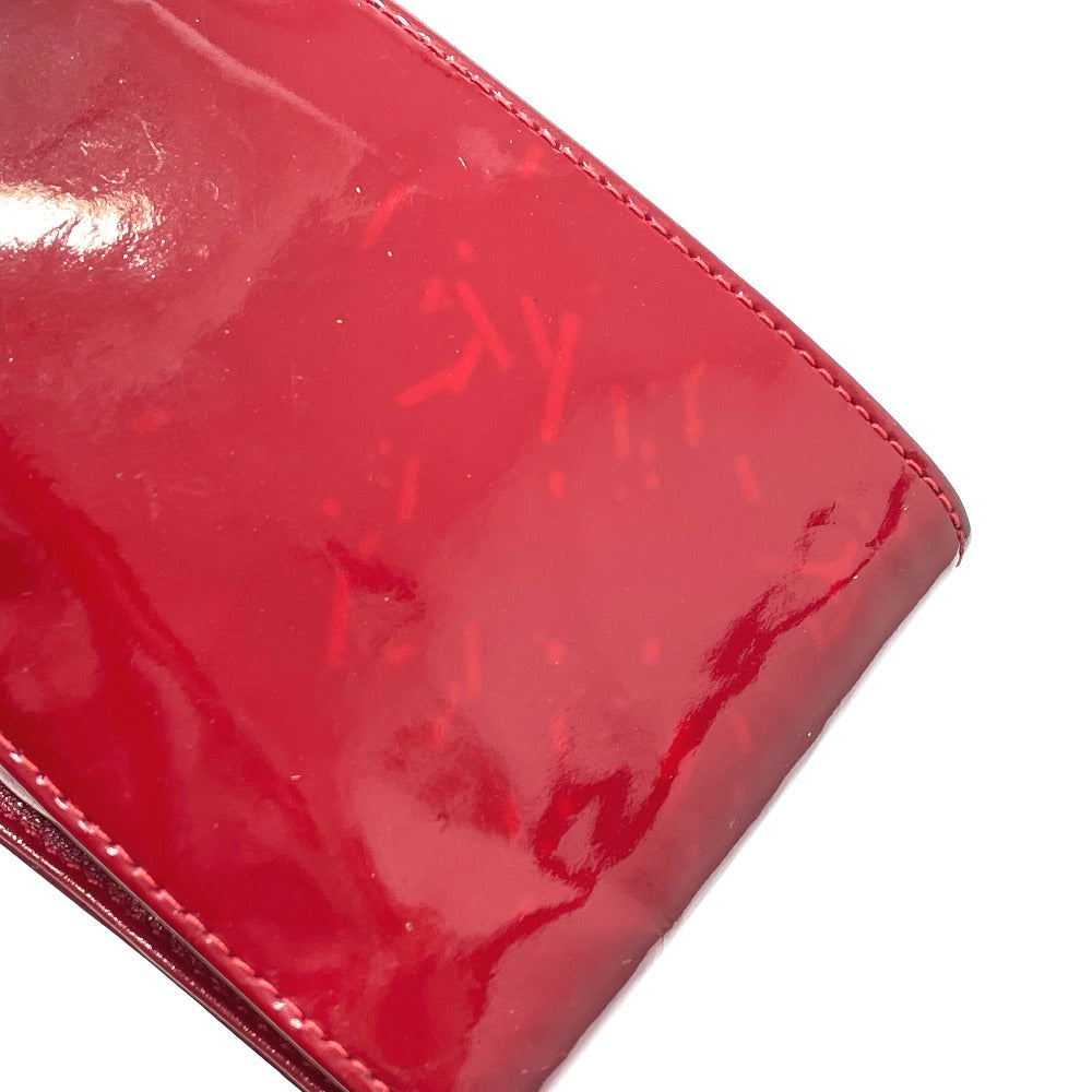 CHANEL Shoulder Bag Patent leather Red CCCOCO Mark Chain pochette Women Used Authentic