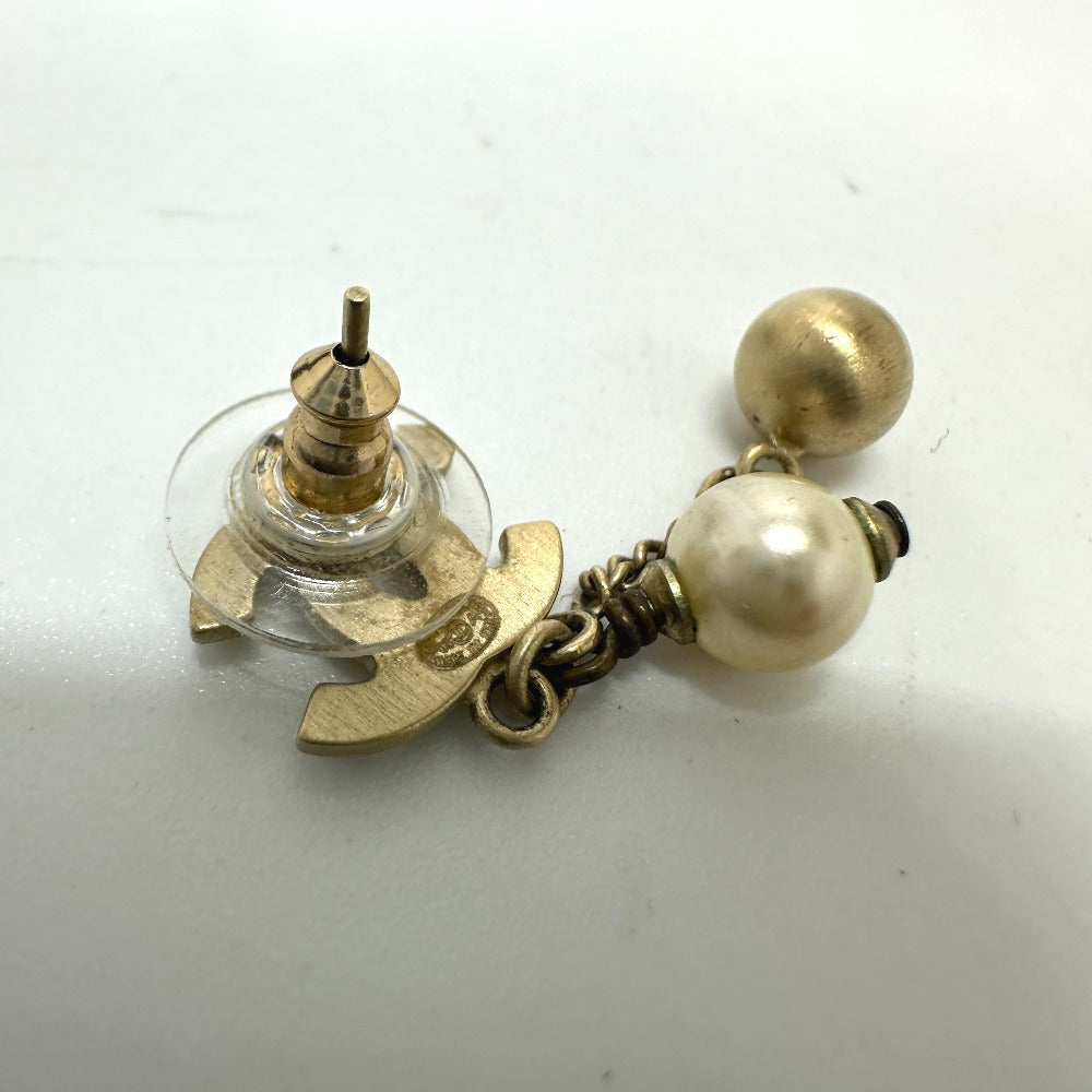 CHANEL Pierce Gold Plated gold COCO Mark Fake pearl Women Used Authentic