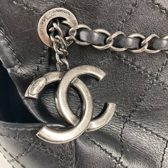 CHANEL Shoulder Bag leather black Matelasse WChain Quilting CC COCO Mark logo