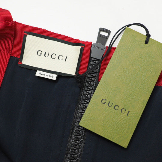GUCCI one piece 550784 86% wool, 14% nylon Navy x red Women 42 Used Authentic