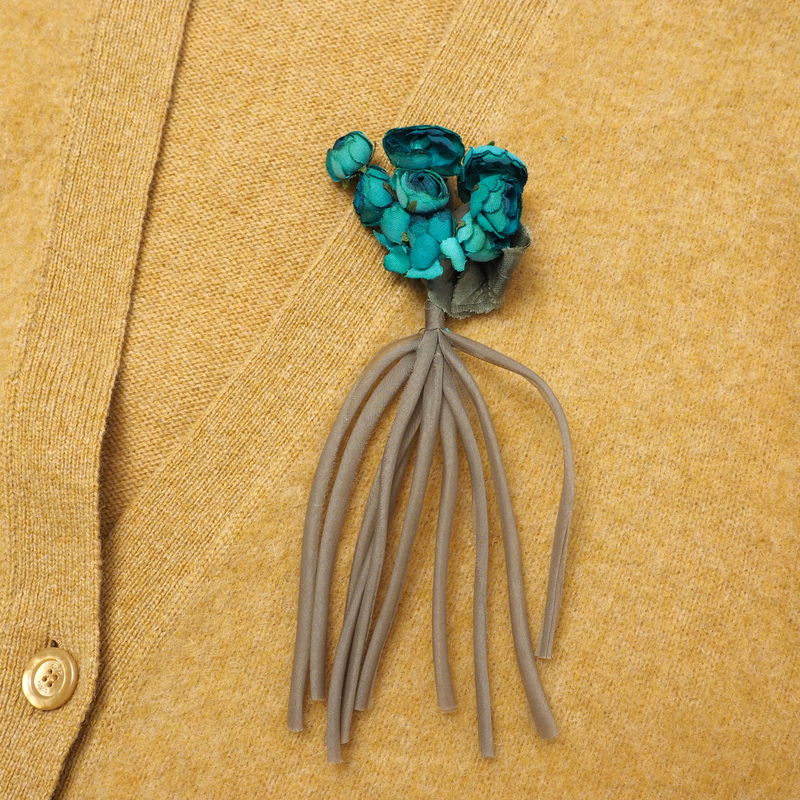 GUCCI cardigan 635162 wool mustard With Brooch Oversize Women M (170/92Y) Used Authentic