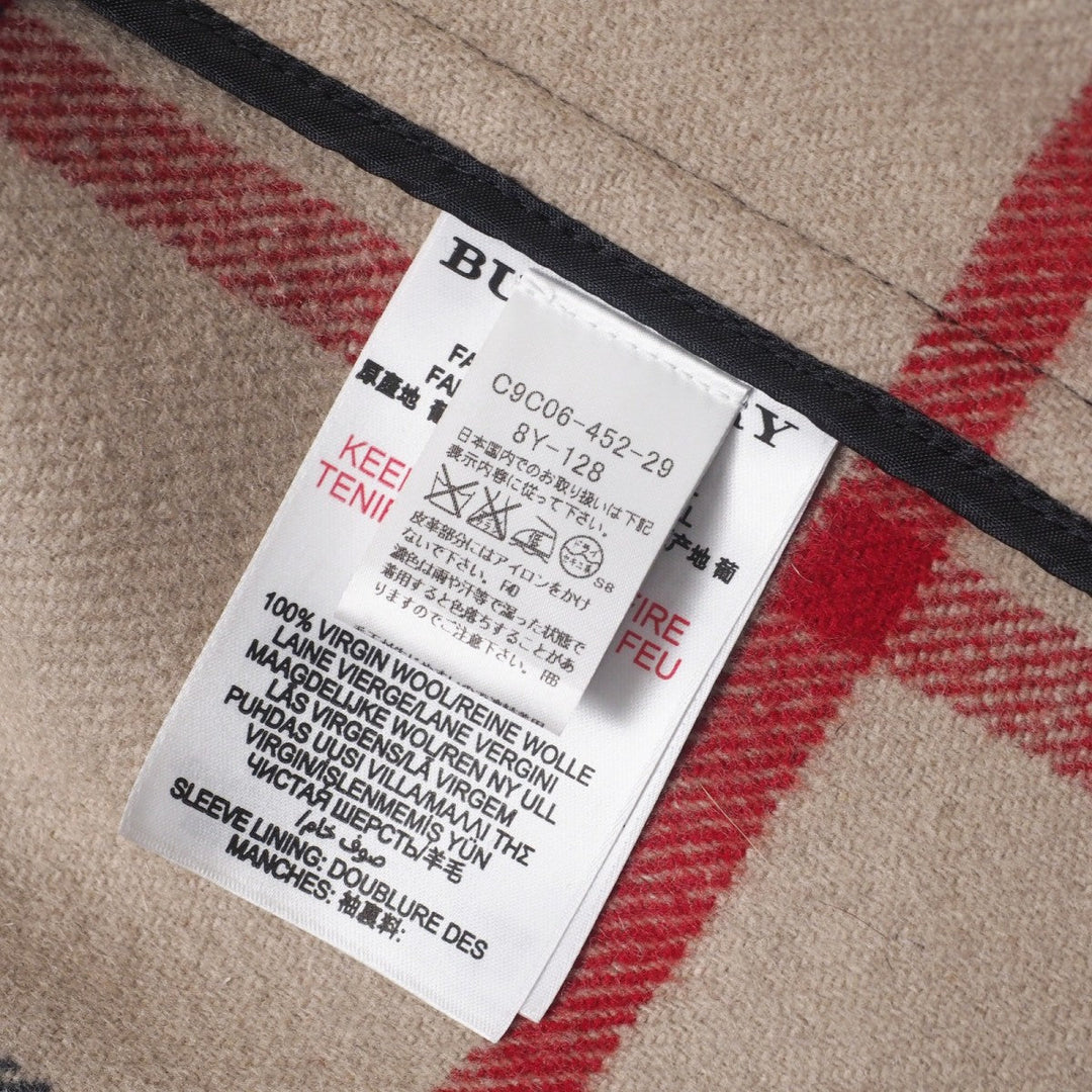 BURBERRY Duffel coat C9C06-452-29 wool black Kids 8Y-128 Used Authentic