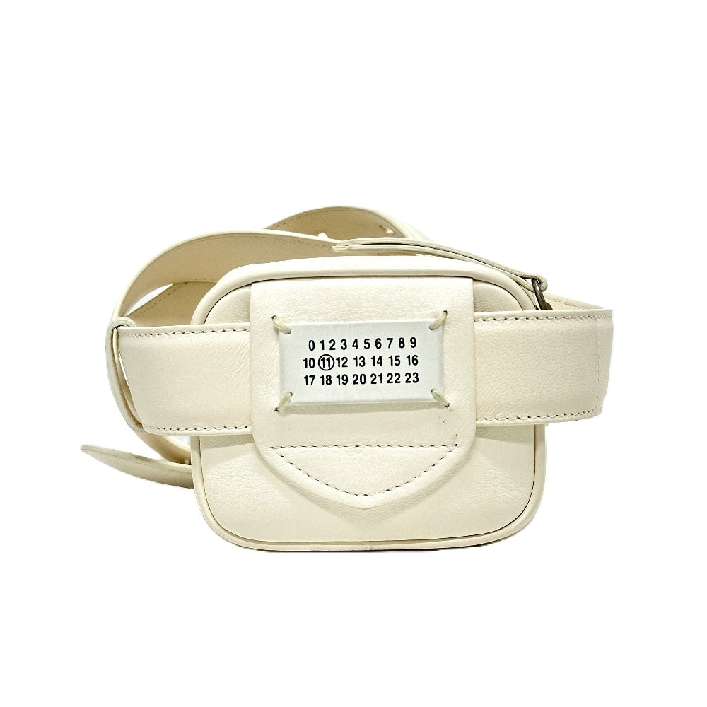 Maison Margiela Waist bag S56WB0013 leather white Gram slam Women Used Authentic