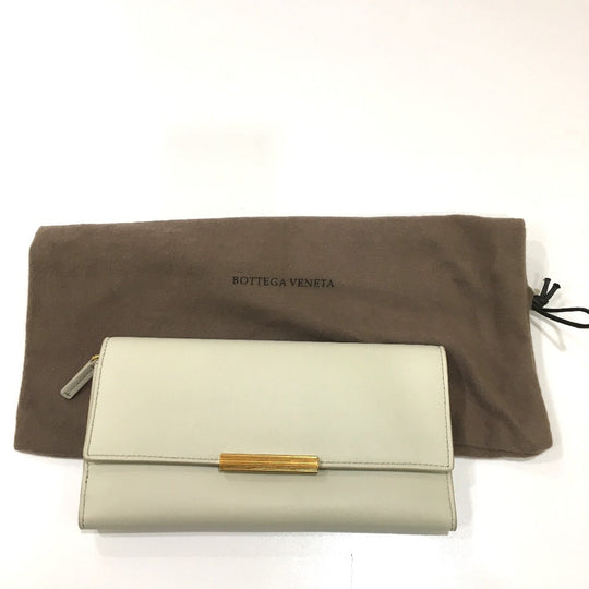 BOTTEGAVENETA Long Wallet Purse 578751 leather off white Long wallet Accessory Women Used Authentic