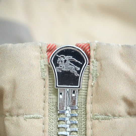 BURBERRY Nylon jacket 8050282 Nylon beige Hoodie Nova Check Tisci period mens L Used Authentic