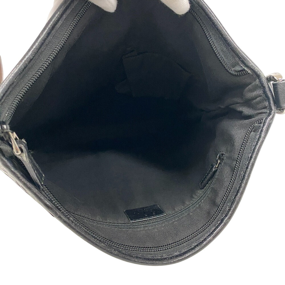 GUCCI Shoulder Bag 268642 leather black Horse pit Abbey Women Used Authentic