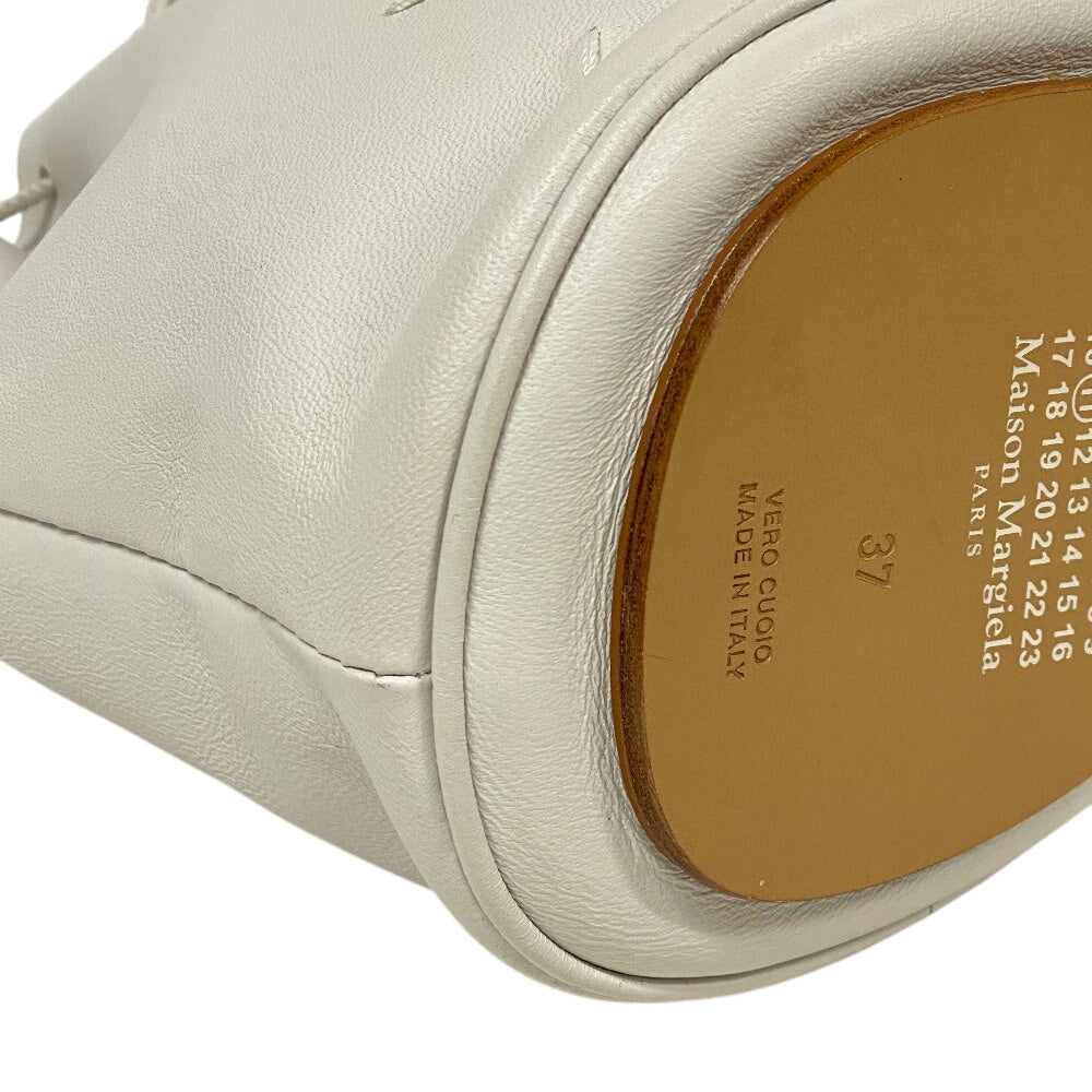 Maison Margiela Shoulder Bag S56WG0113 leather white TABI Women Used Authentic