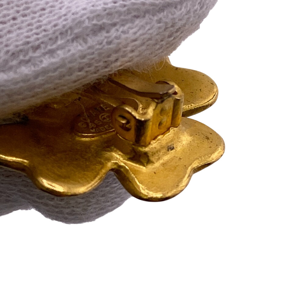 CHANEL Earring 95P Gold Plated gold COCO Mark Clover Women Used Authentic