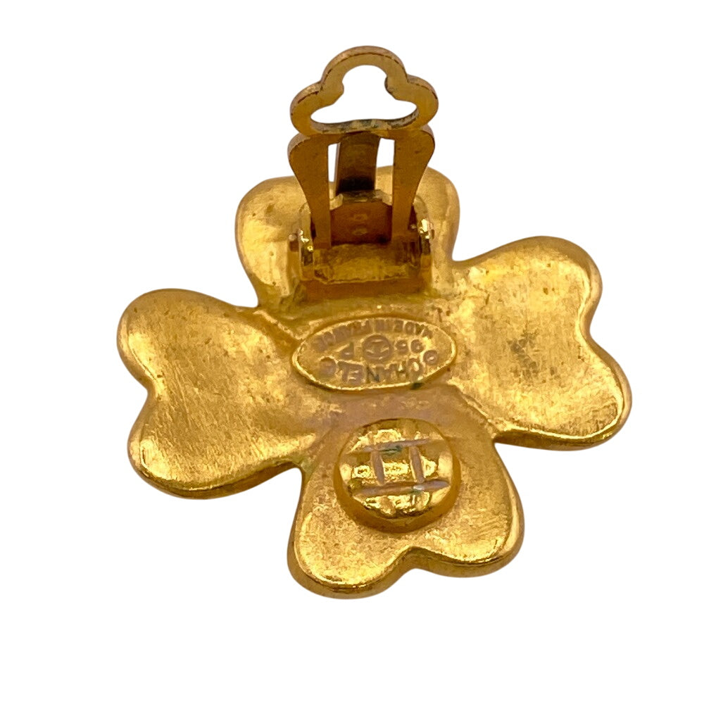 CHANEL Earring 95P Gold Plated gold COCO Mark Clover Women Used Authentic