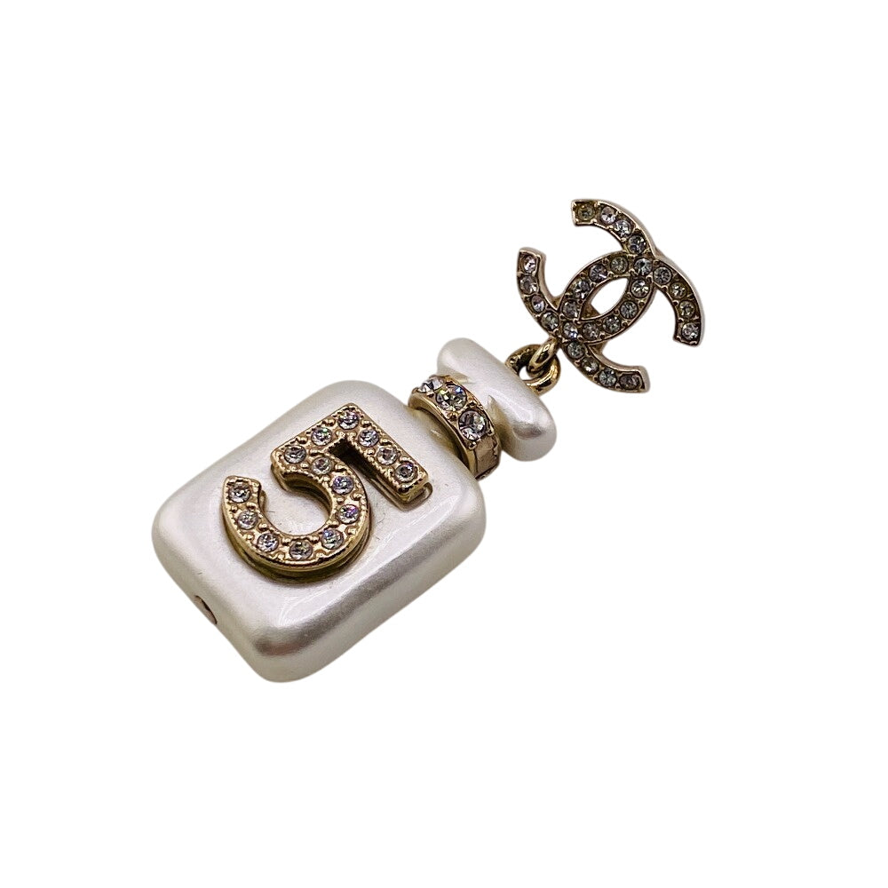 CHANEL Pierce Gold Plated, Stone white COCO Mark No.5 A22S Women Used Authentic
