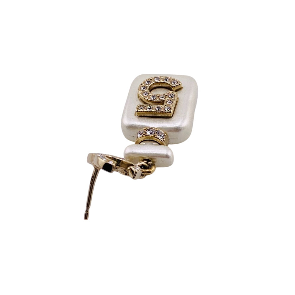 CHANEL Pierce Gold Plated, Stone white COCO Mark No.5 A22S Women Used Authentic