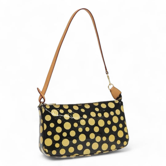 Louis Vuitton Vernis Yayoi Kusama Pochette Accessoires Black Yellow Polka Dot Shoulder Bag Women's Handbag M91427