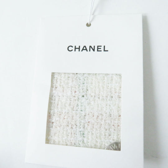 CHANEL Tweed skirt 20C P62765 Outer: 39% nylon, Outer: 22% cotton, Outer: 17% polyester, Outer: 14% acrylic, Outer: 8% wool, Lining: 71% cotton, 29% silk Ecru Women 42 Used Authentic