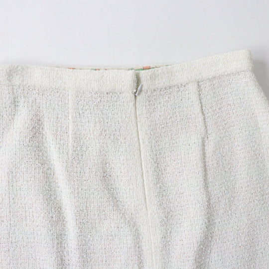 CHANEL Tweed skirt 20C P62765 Outer: 39% nylon, Outer: 22% cotton, Outer: 17% polyester, Outer: 14% acrylic, Outer: 8% wool, Lining: 71% cotton, 29% silk Ecru Women 42 Used Authentic