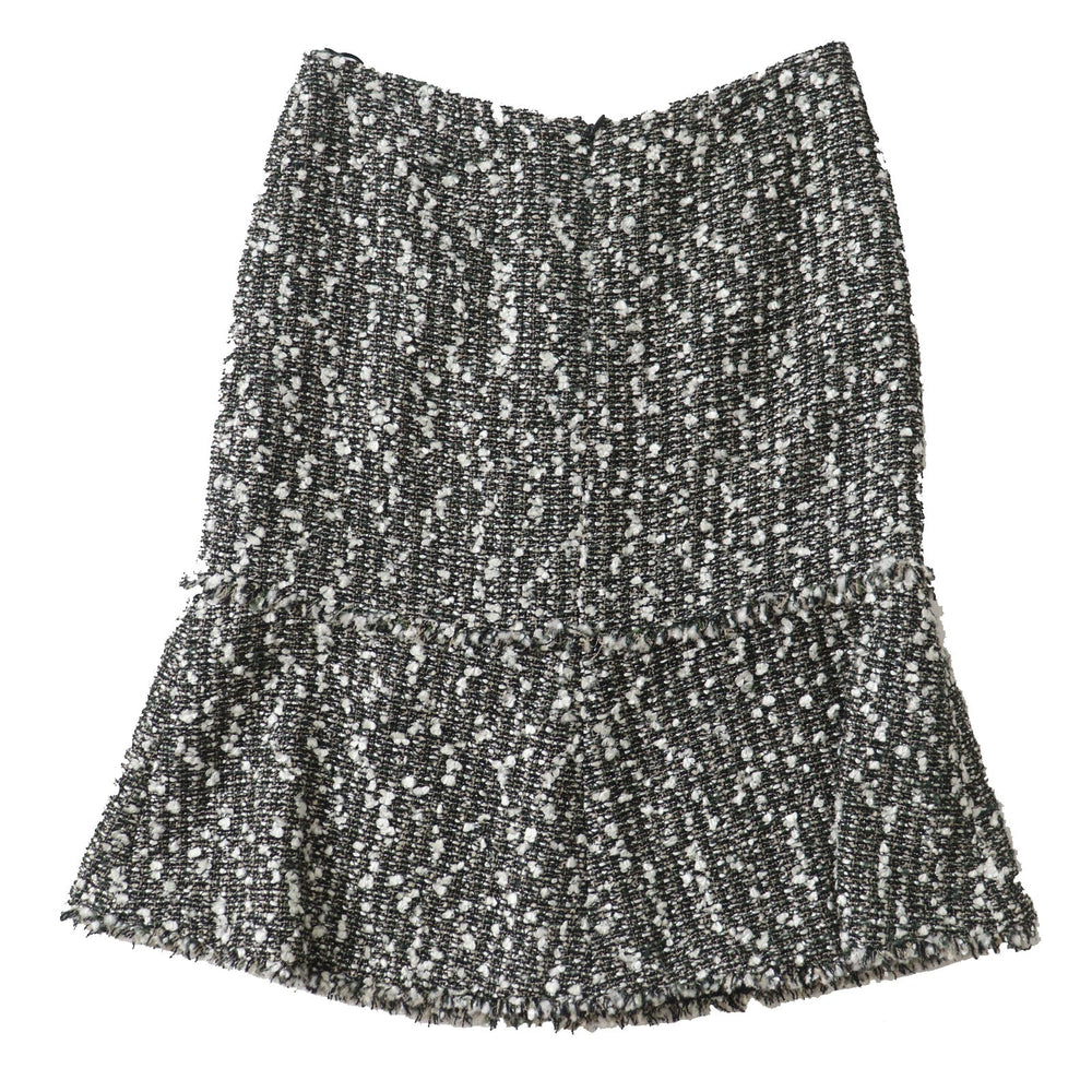 CHANEL Tweed skirt 04A P24139 Outer material: 46% rayon, Outer material: 27% nylon, Outer material: 27% wool, Lining: 100% silk Multi Women 38 Used Authentic