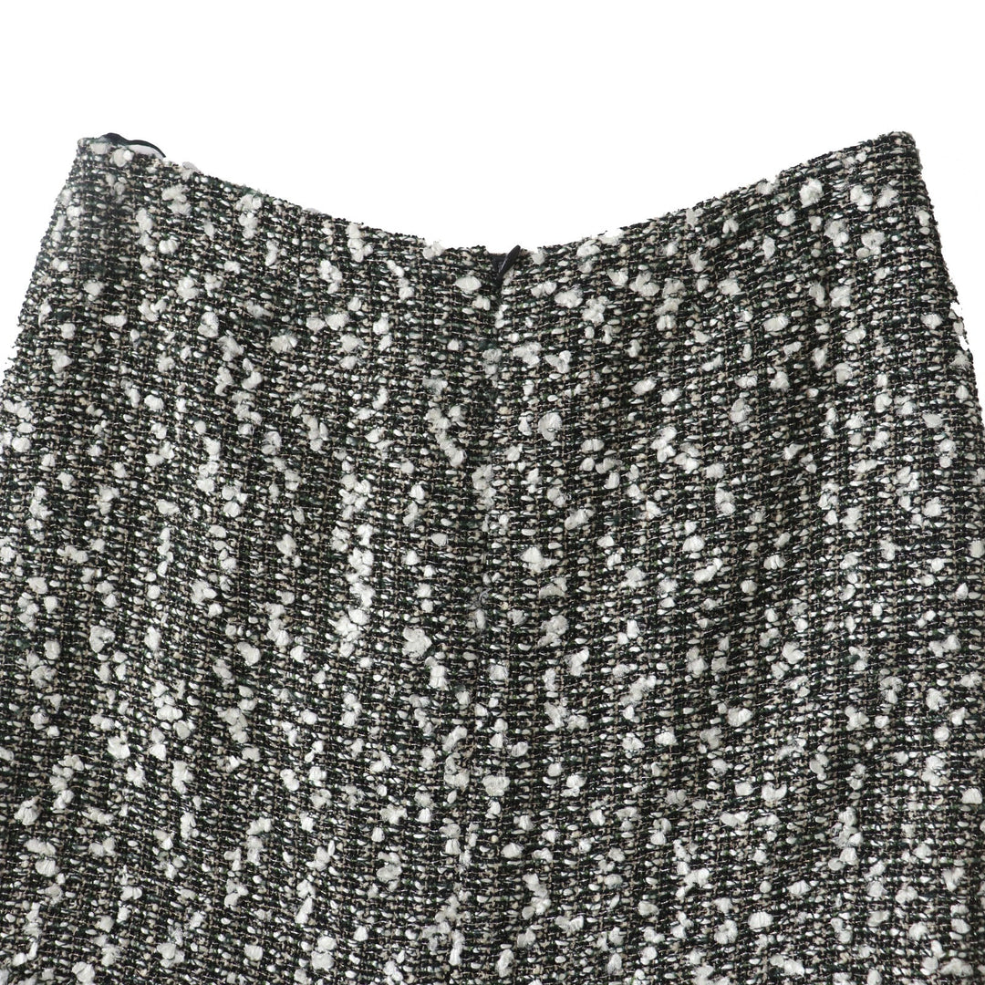 CHANEL Tweed skirt 04A P24139 Outer material: 46% rayon, Outer material: 27% nylon, Outer material: 27% wool, Lining: 100% silk Multi Women 38 Used Authentic