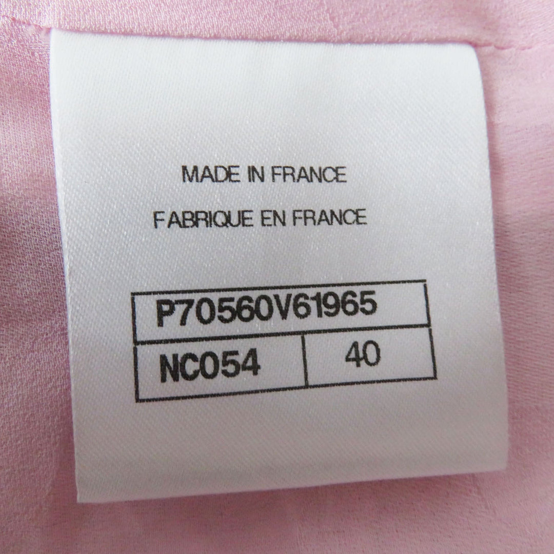 CHANEL Blouson P70560 Outer material: 34% cotton, Outer material: 26% polyester, Outer material: 21% acrylic, Outer material: 16% rayon, Outer material: 3% nylon, Lining: 100% silk Baby pink x white Women 40 Used Authentic