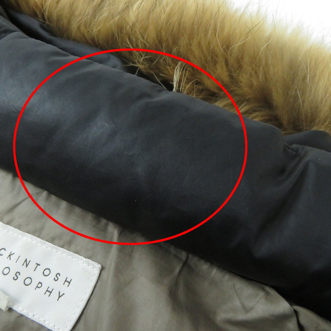 MACKINTOSH PHILOSOPHY Down jacket Outer: 100% polyester, Lining: 100% nylon, Filling: 80% down, Filling: 20% feather, Piping: Synthetic leather Leather: Cowhide Hood fur: Raccoon dog Black type Women 38 Used Authentic